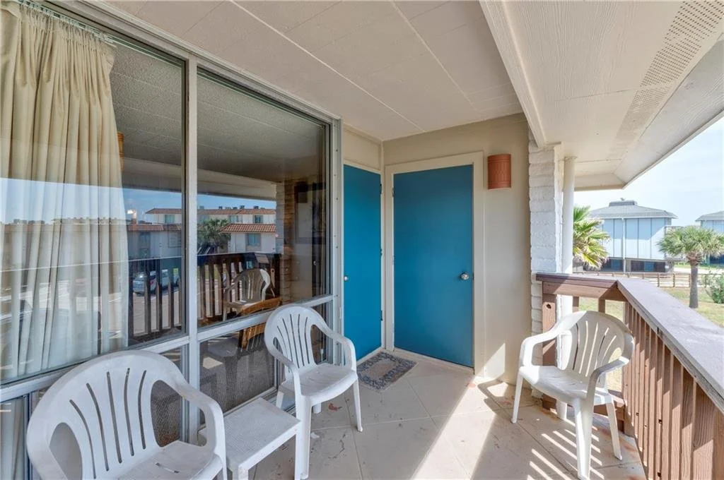 203 Coral Cay 10.jpg