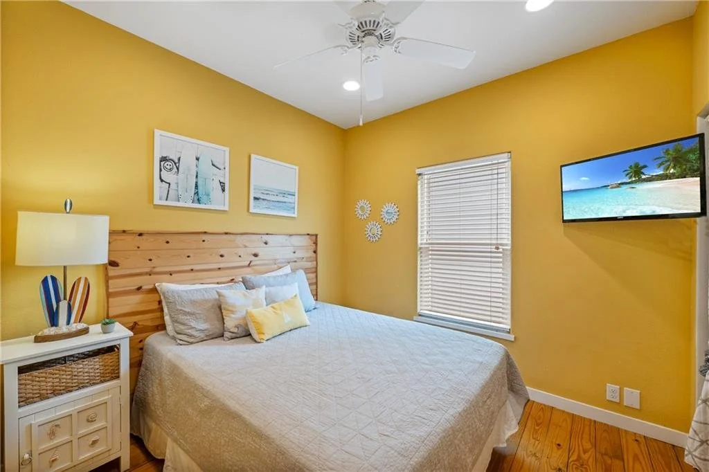 46 Village Walk 9.jpg