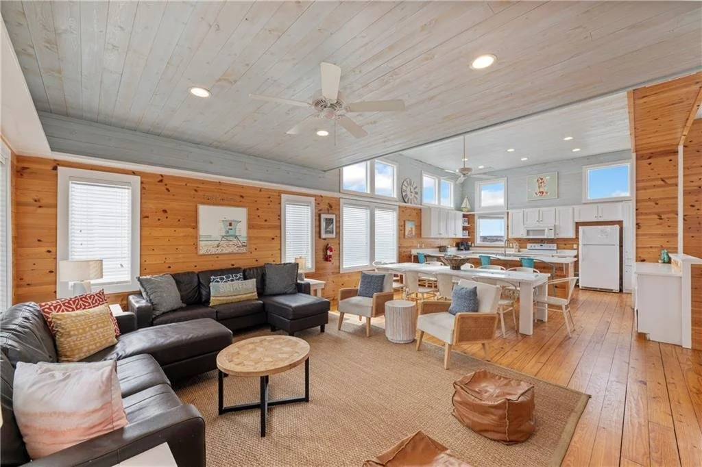 46 Village Walk 15.jpg