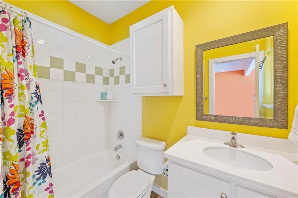 46 Village Walk 25.jpg