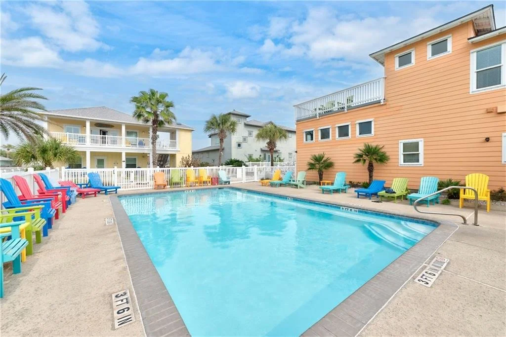 46 Village Walk 39.jpg