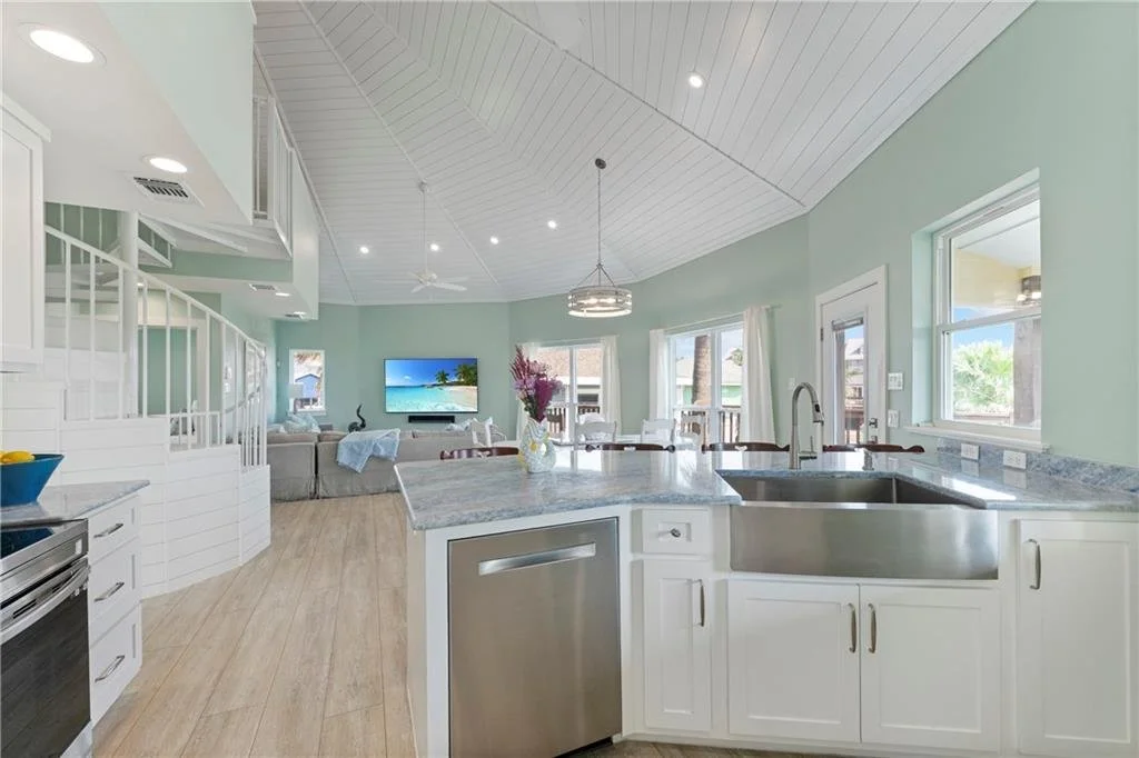 16, Sunday Villas 3.jpg