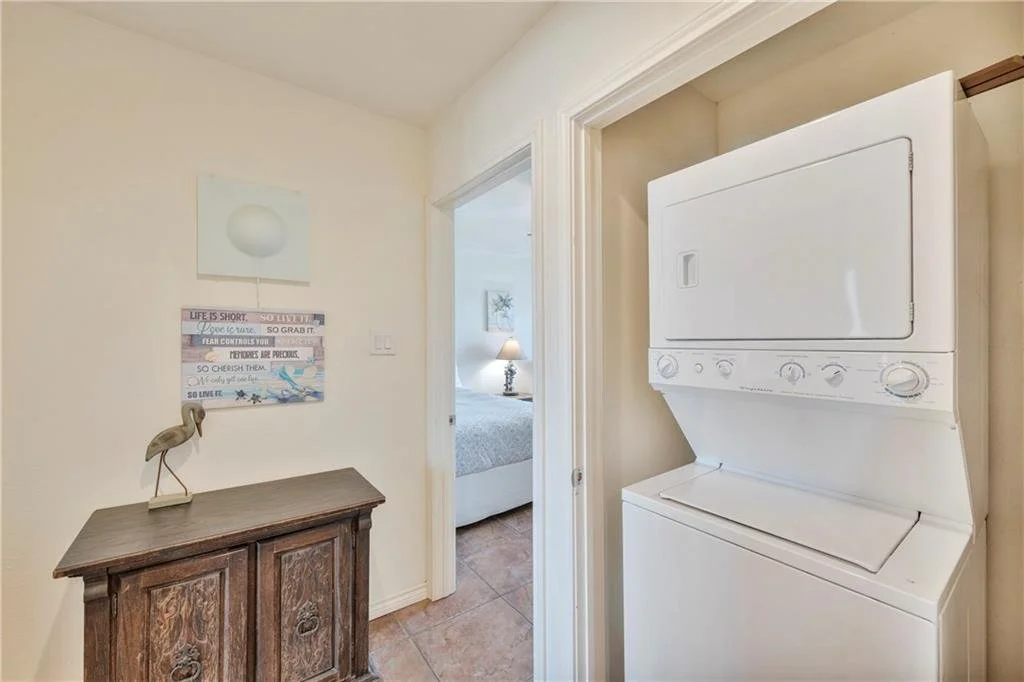 38 Island Retreat 12.jpg