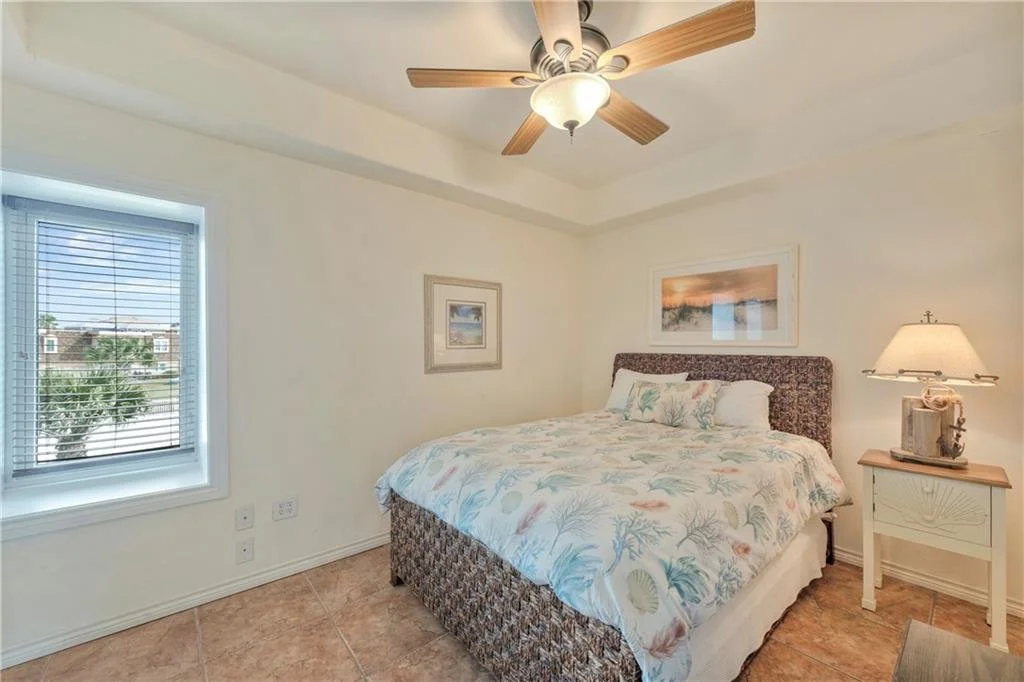 38 Island Retreat 13.jpg