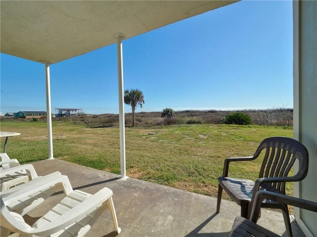 109 Island Retreat 3.jpg