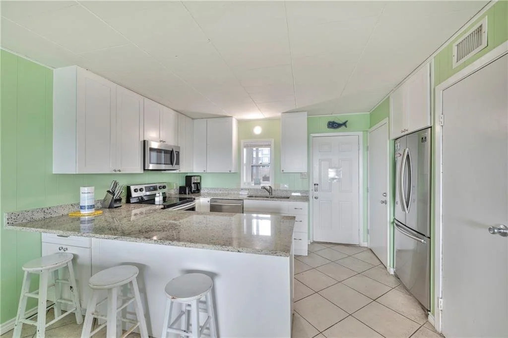 109 Island Retreat 6.jpg