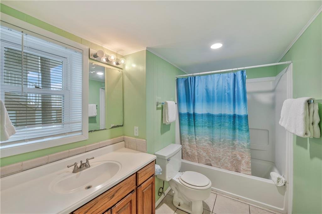 109 Island Retreat 20.jpg