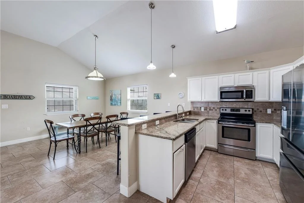 604 Parkplace 11.jpg