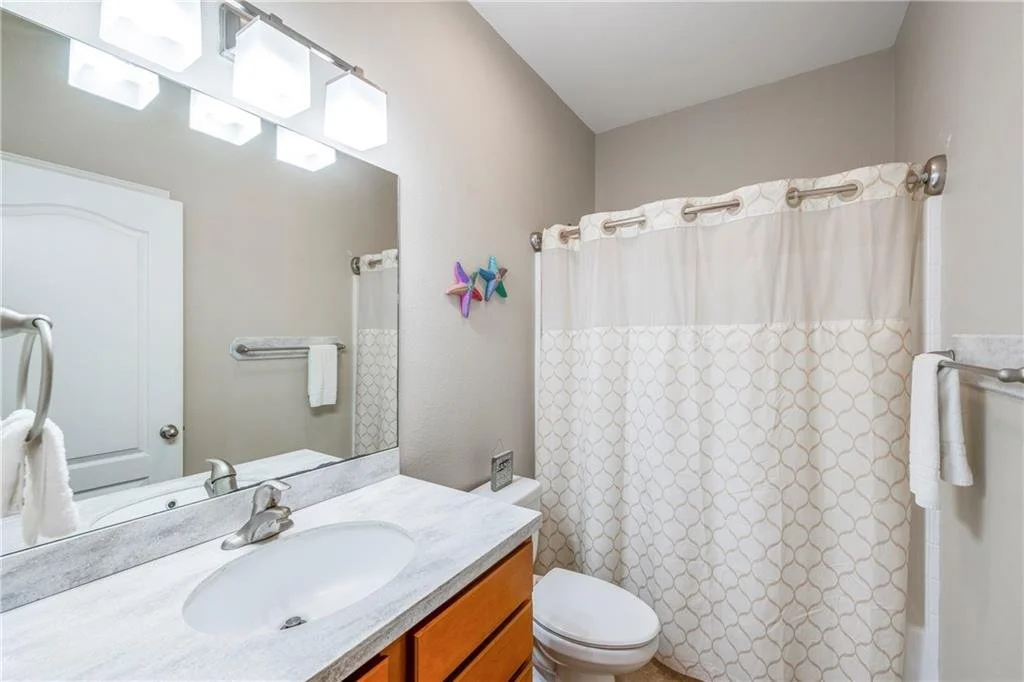 604 Parkplace 18.jpg