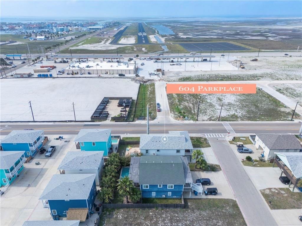 604 Parkplace 30.jpg