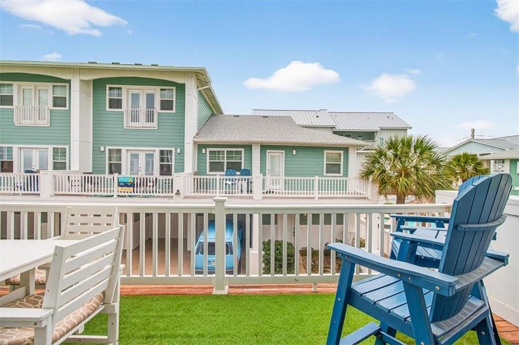 7 Meridian Condos 16.jpg