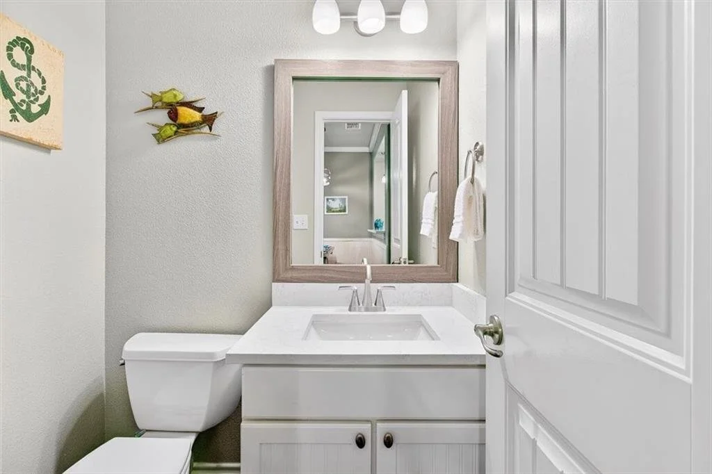 7 Meridian Condos 21.jpg