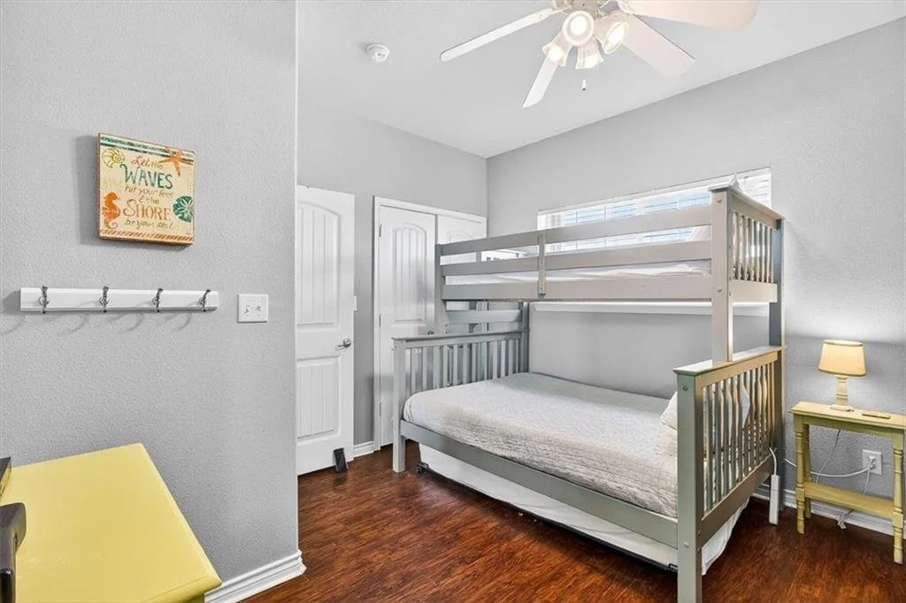 7 Meridian Condos 23.jpg