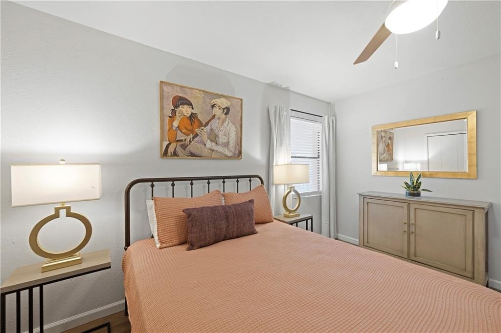 236 La Mirage 19.jpg