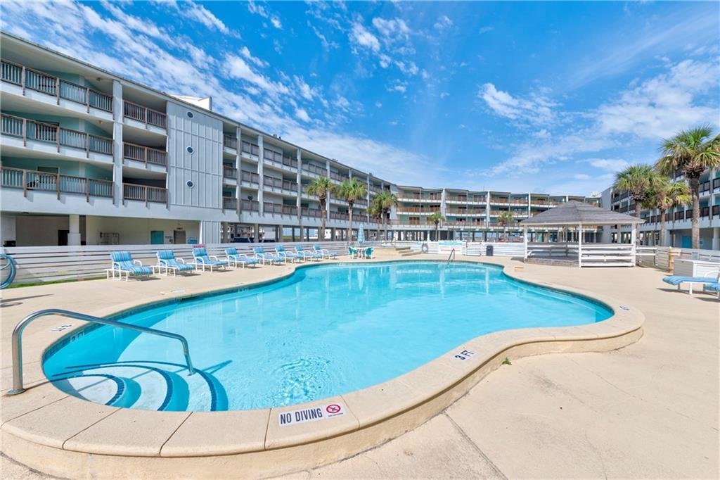 236 La Mirage 29.jpg