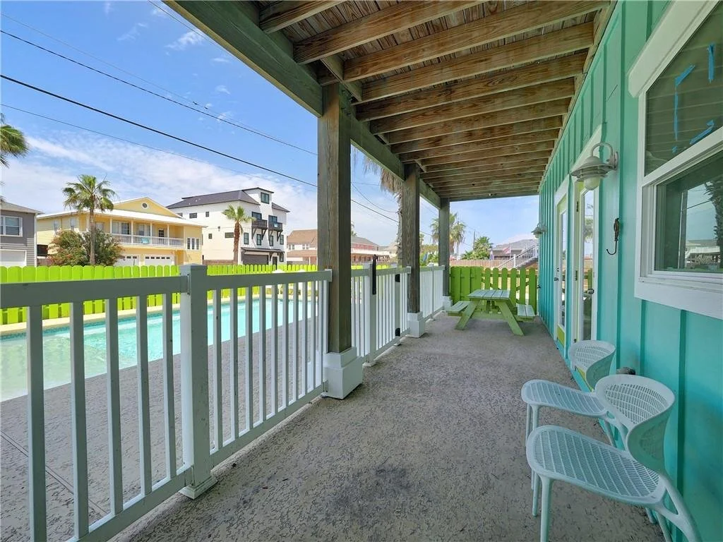 603 Sea Breeze 23.jpg