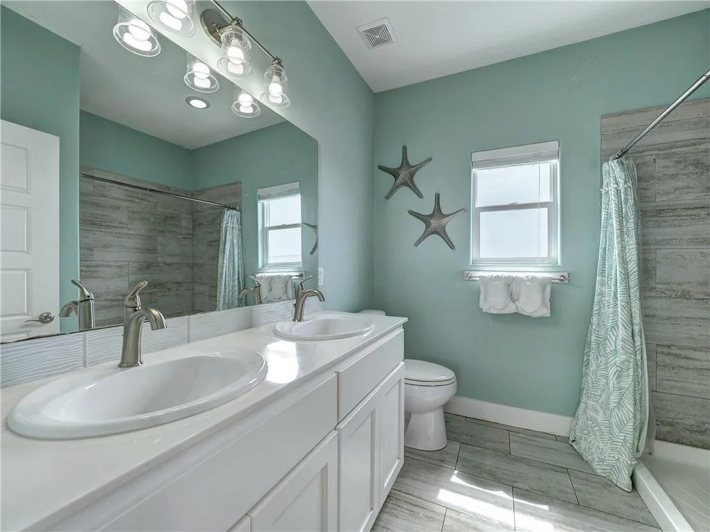 603 Sea Breeze 32.jpg