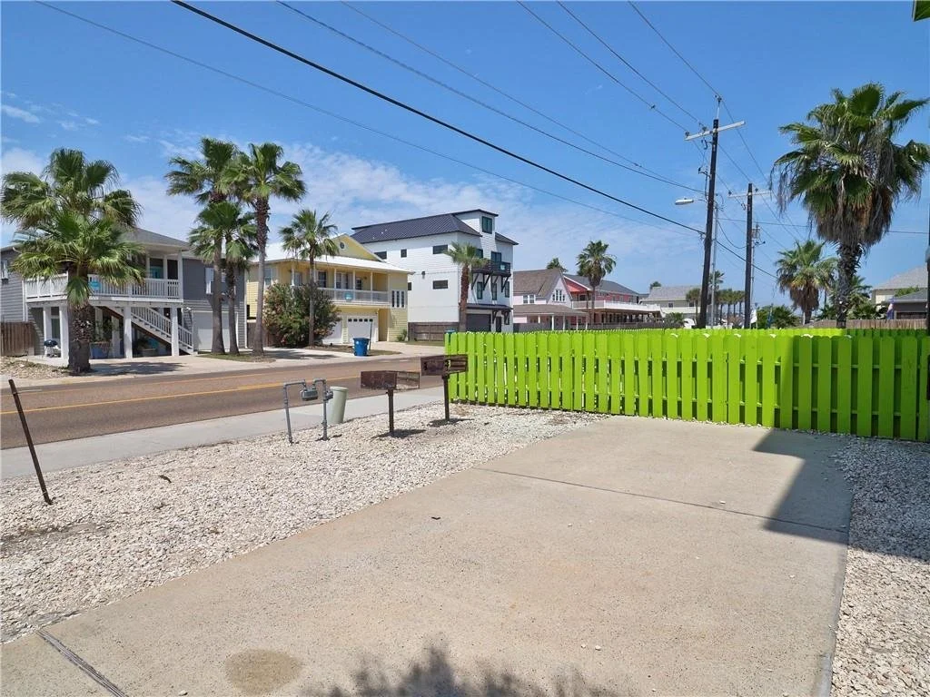 603 Sea Breeze 35.jpg