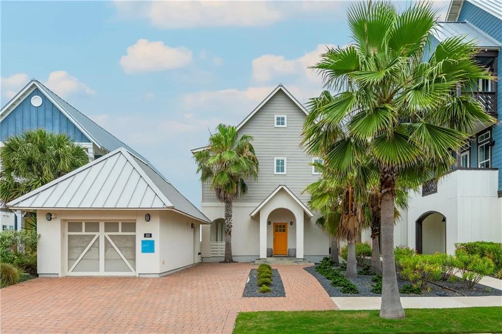 180 Sunset Ave 1.jpg