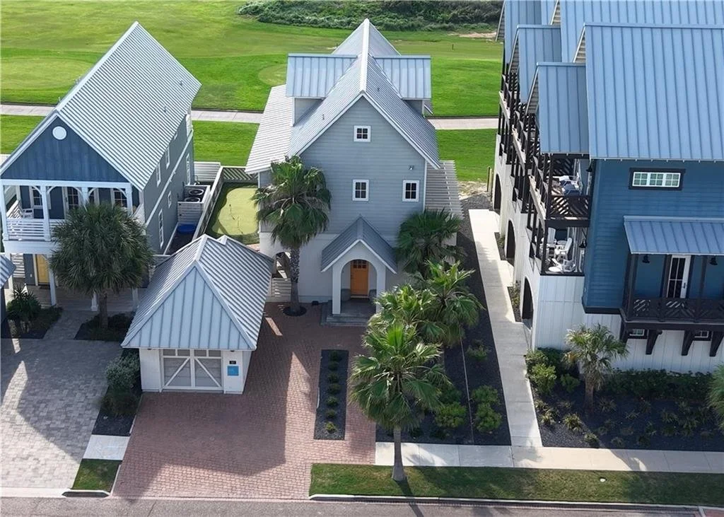 180 Sunset Ave 3.jpg