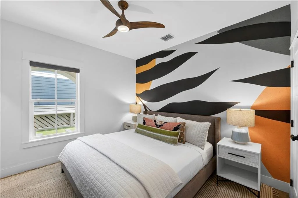 180 Sunset Ave 8.jpg