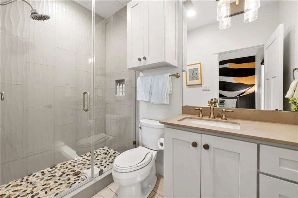 180 Sunset Ave 9.jpg