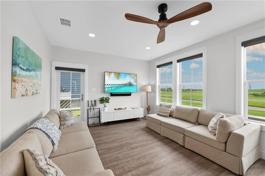 180 Sunset Ave 10.jpg