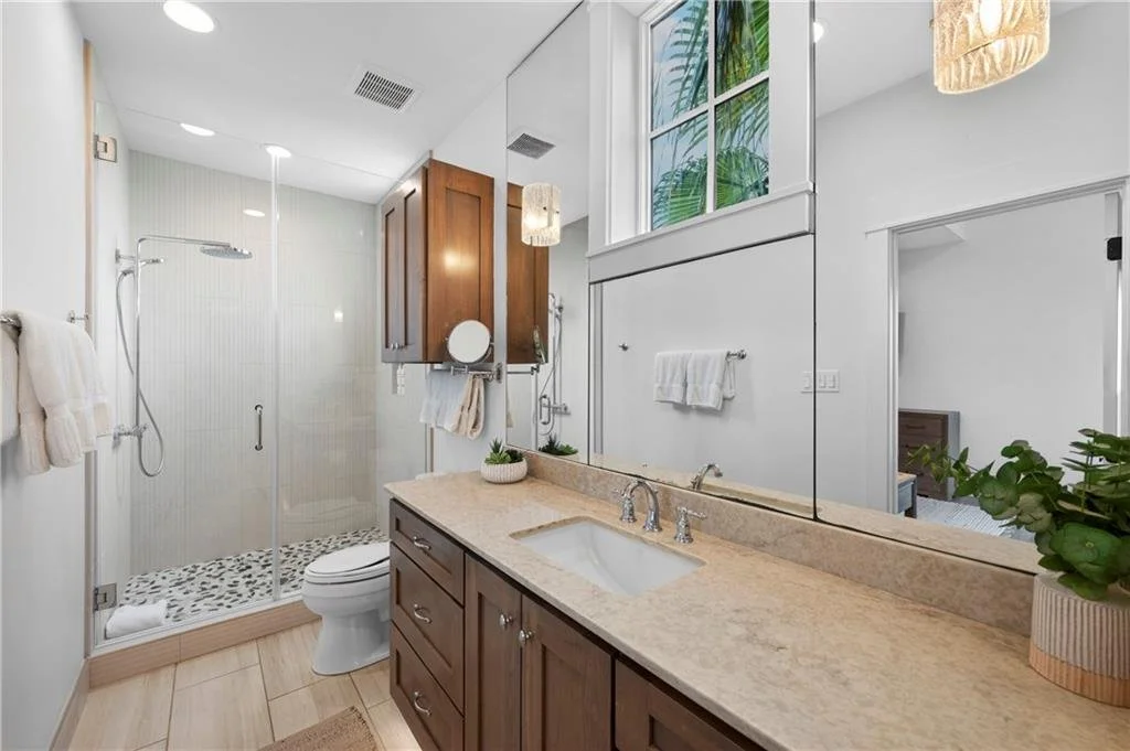 180 Sunset Ave 14.jpg