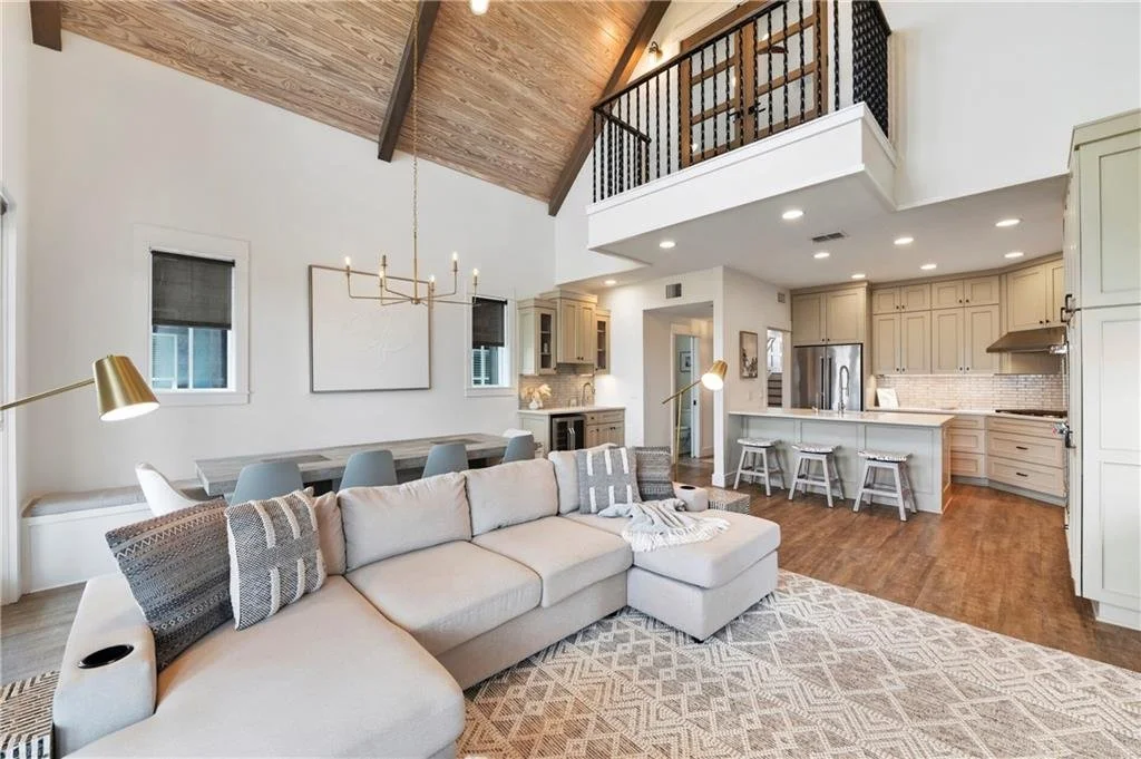 180 Sunset Ave 19.jpg