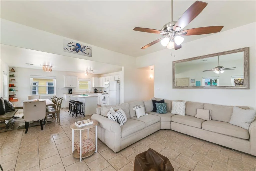 619 Parkplace 6.jpg