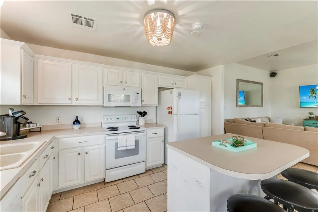 619 Parkplace 11.jpg