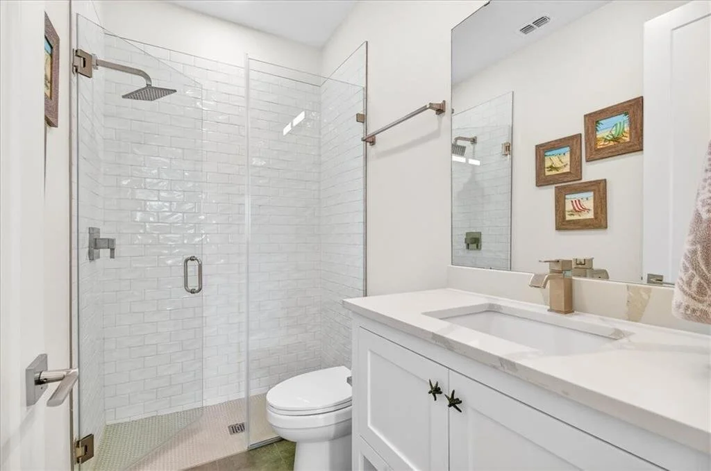 167 Sunrise Ave 18.jpg