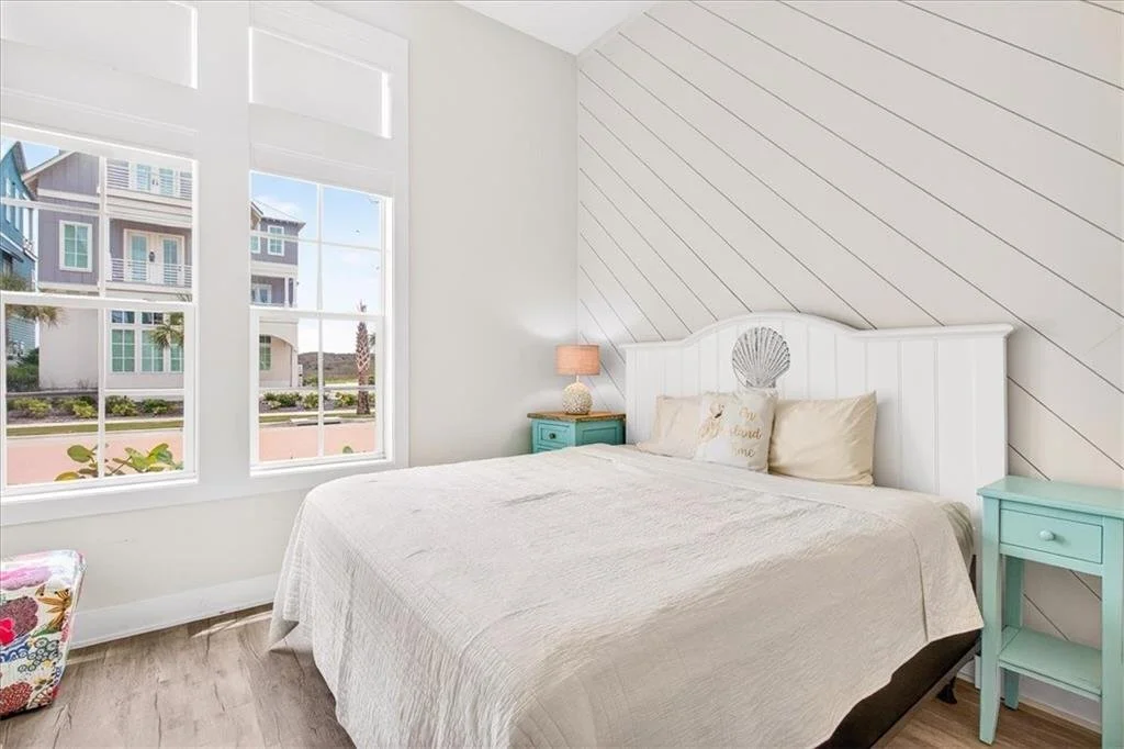 167 Sunrise Ave 21.jpg