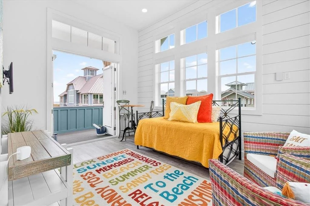 167 Sunrise Ave 23.jpg