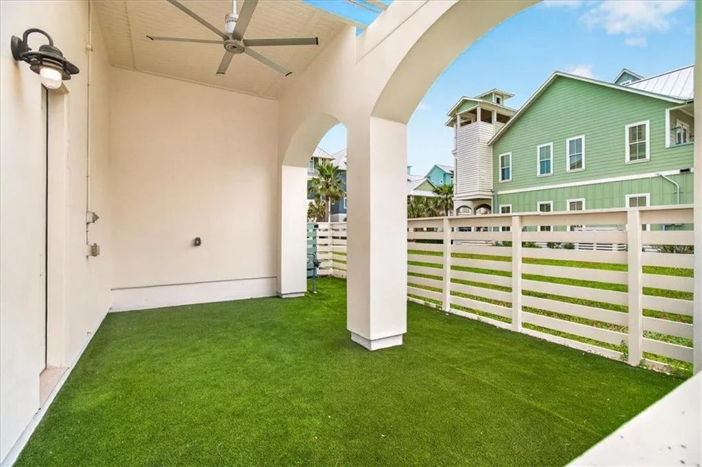167 Sunrise Ave 27.jpg
