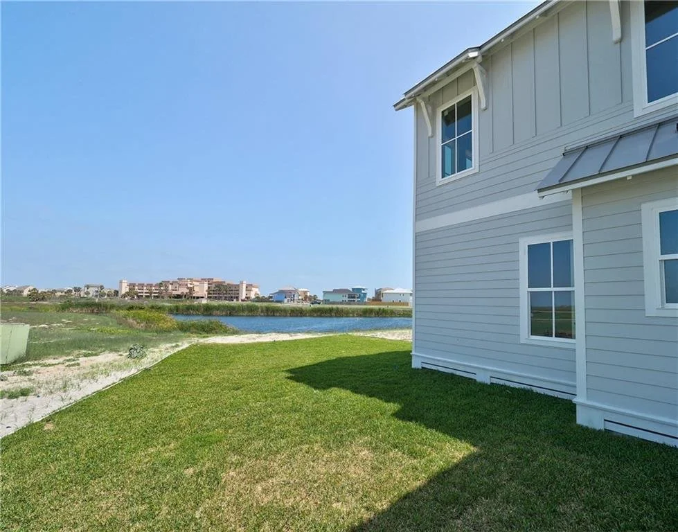 7521 Ruby Bay Ct 3.jpg