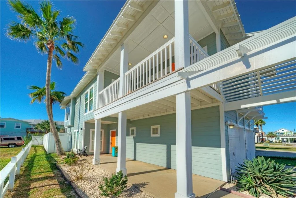 628 Banyan Beach 3.jpg