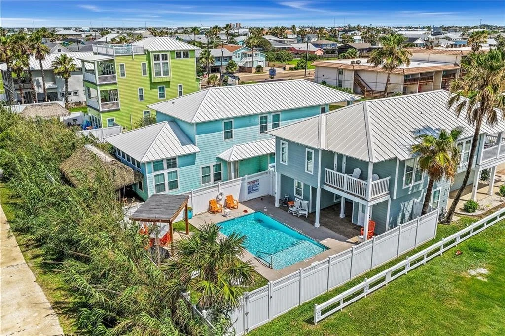 628 Banyan Beach 37.jpg
