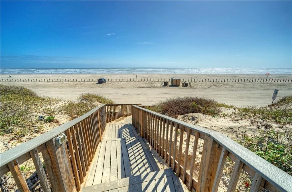 628 Banyan Beach 39.jpg
