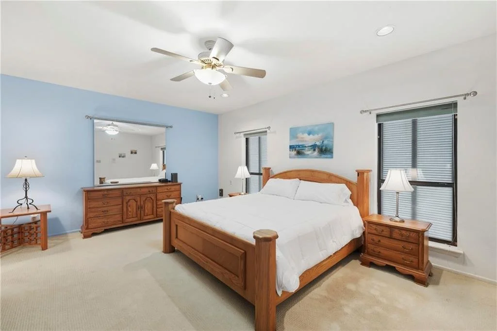 305 Marina Dr 20.jpg