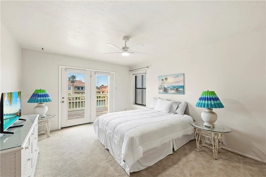 305 Marina Dr 24.jpg