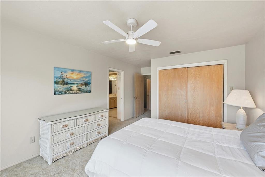 305 Marina Dr 29.jpg