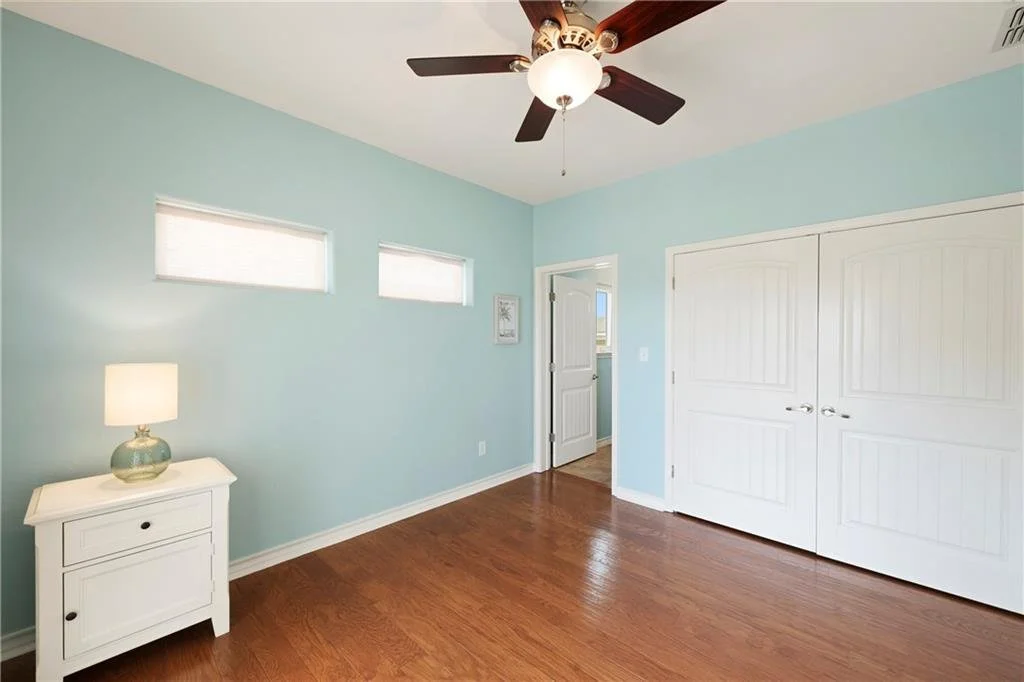 853 Oceanside Dr 25.jpg