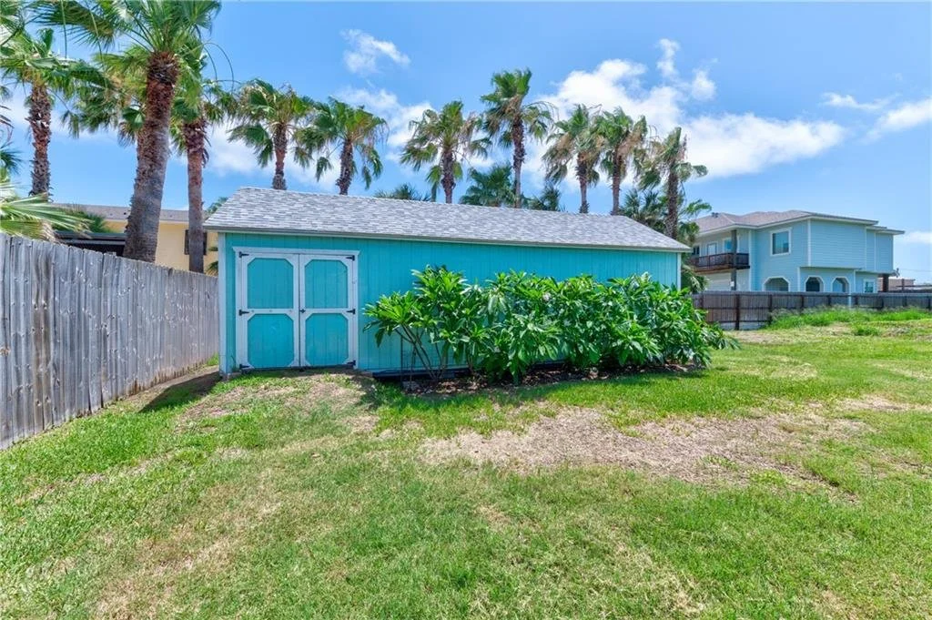 308 W Ave A 17.jpg
