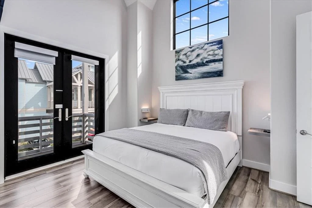 507 Sunrise Ave 17.jpg