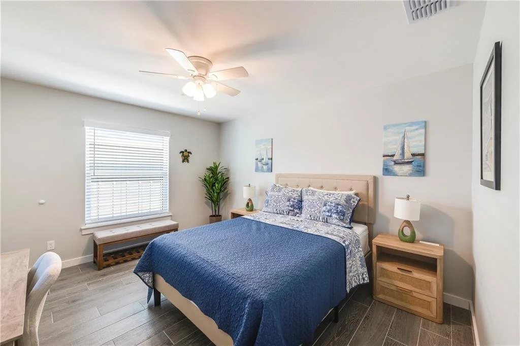 185 Paradise Pointe 15.jpg