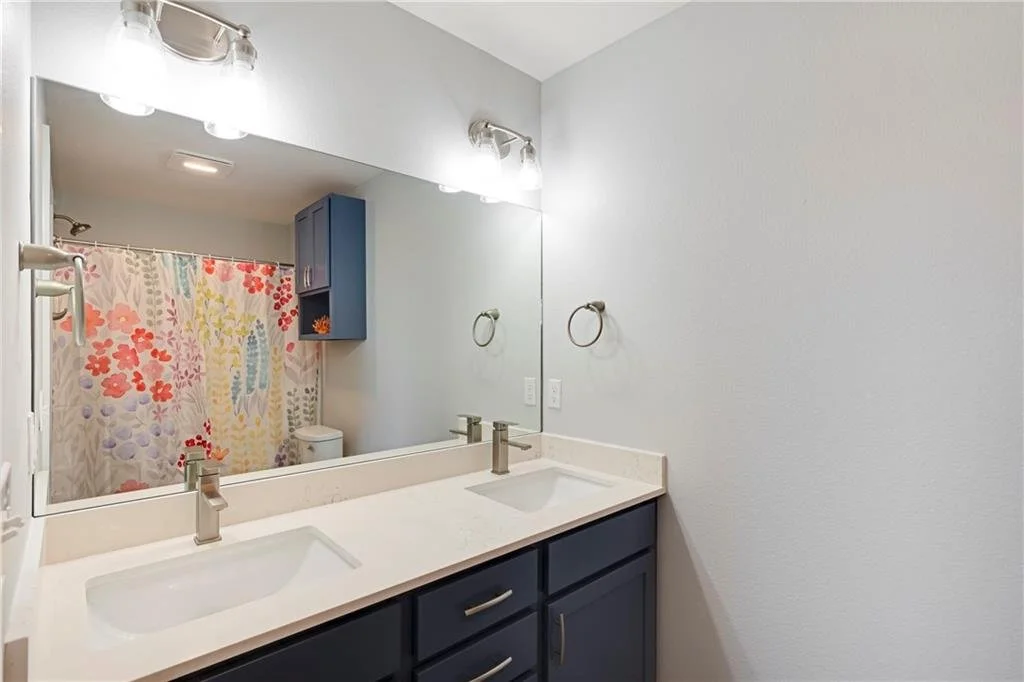 185 Paradise Pointe 32.jpg