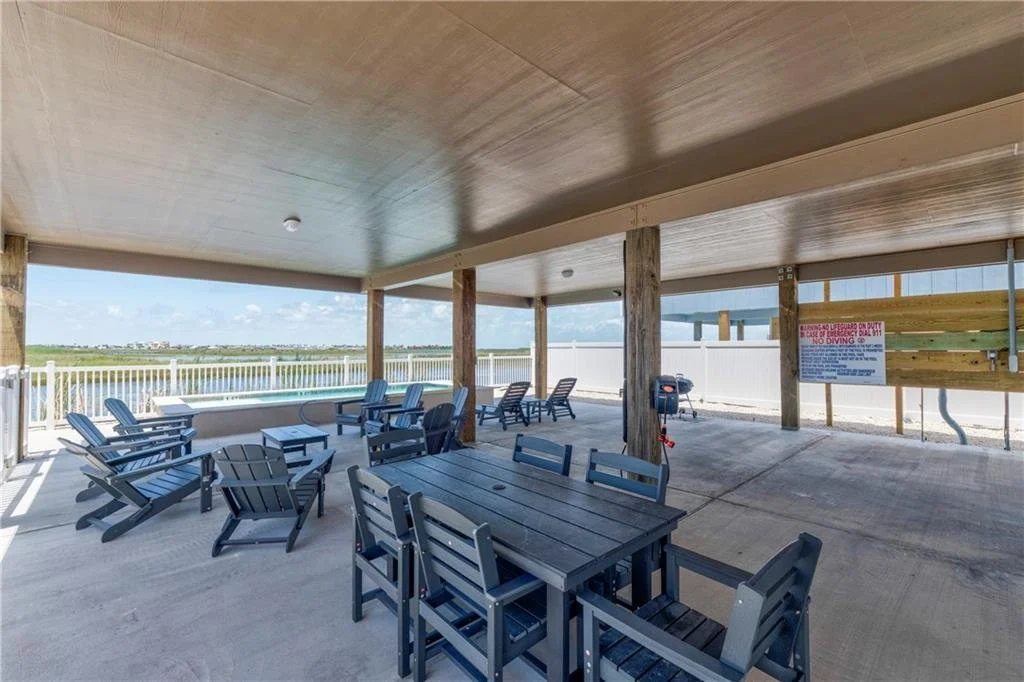 185 Paradise Pointe 35.jpg