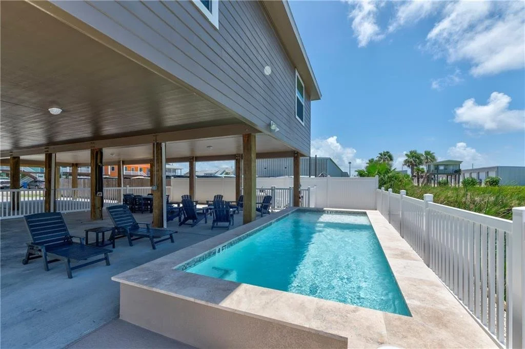 185 Paradise Pointe 36.jpg