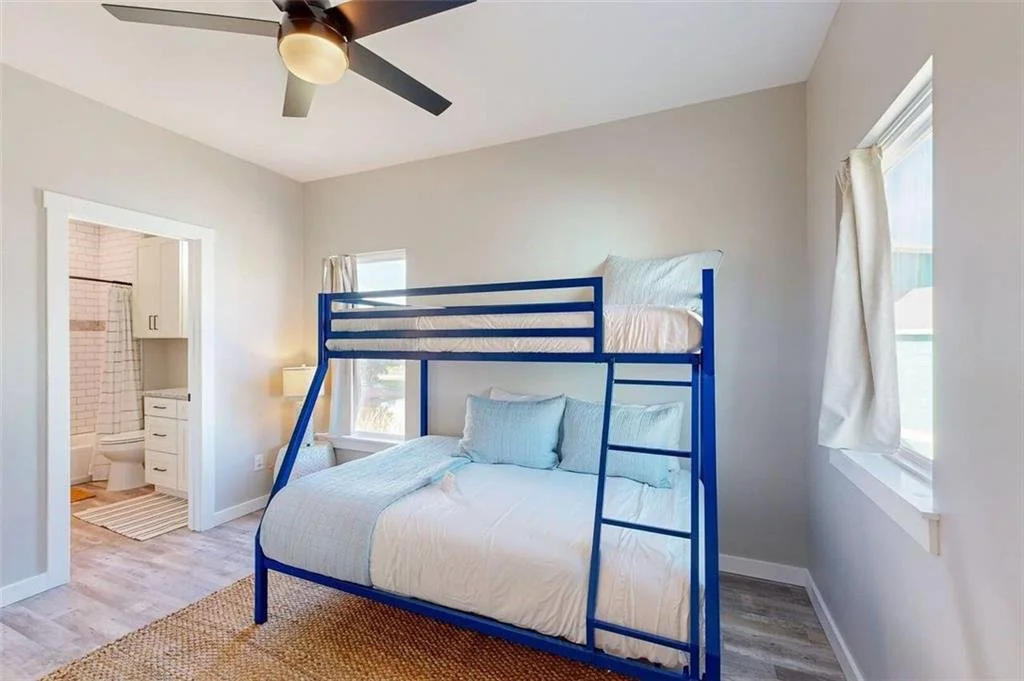 35 Bella Vista 21.jpg